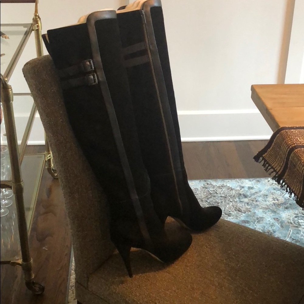 Michael Kors knee high boots Size 8